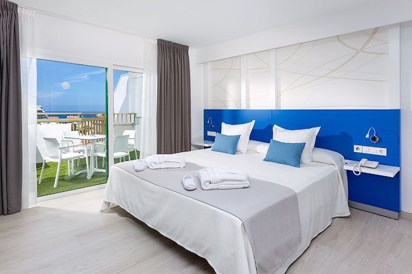 Playa Olid Suites Apartments