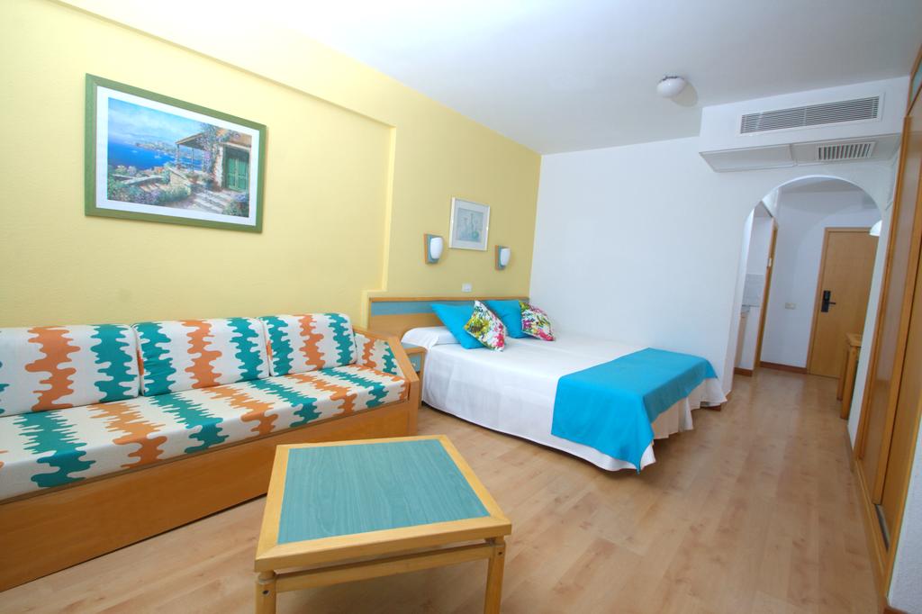 dal travel APARTHOTEL GREEN FIELD